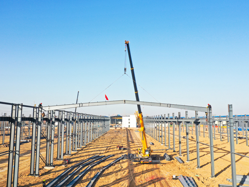  河南礦山｜智能產業(yè)園6號車間今日上梁大吉！